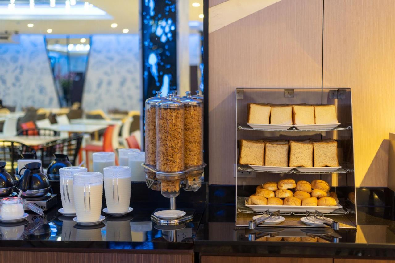 חוף ג'ומטיין Rodina Beach Hotel מראה חיצוני תמונה